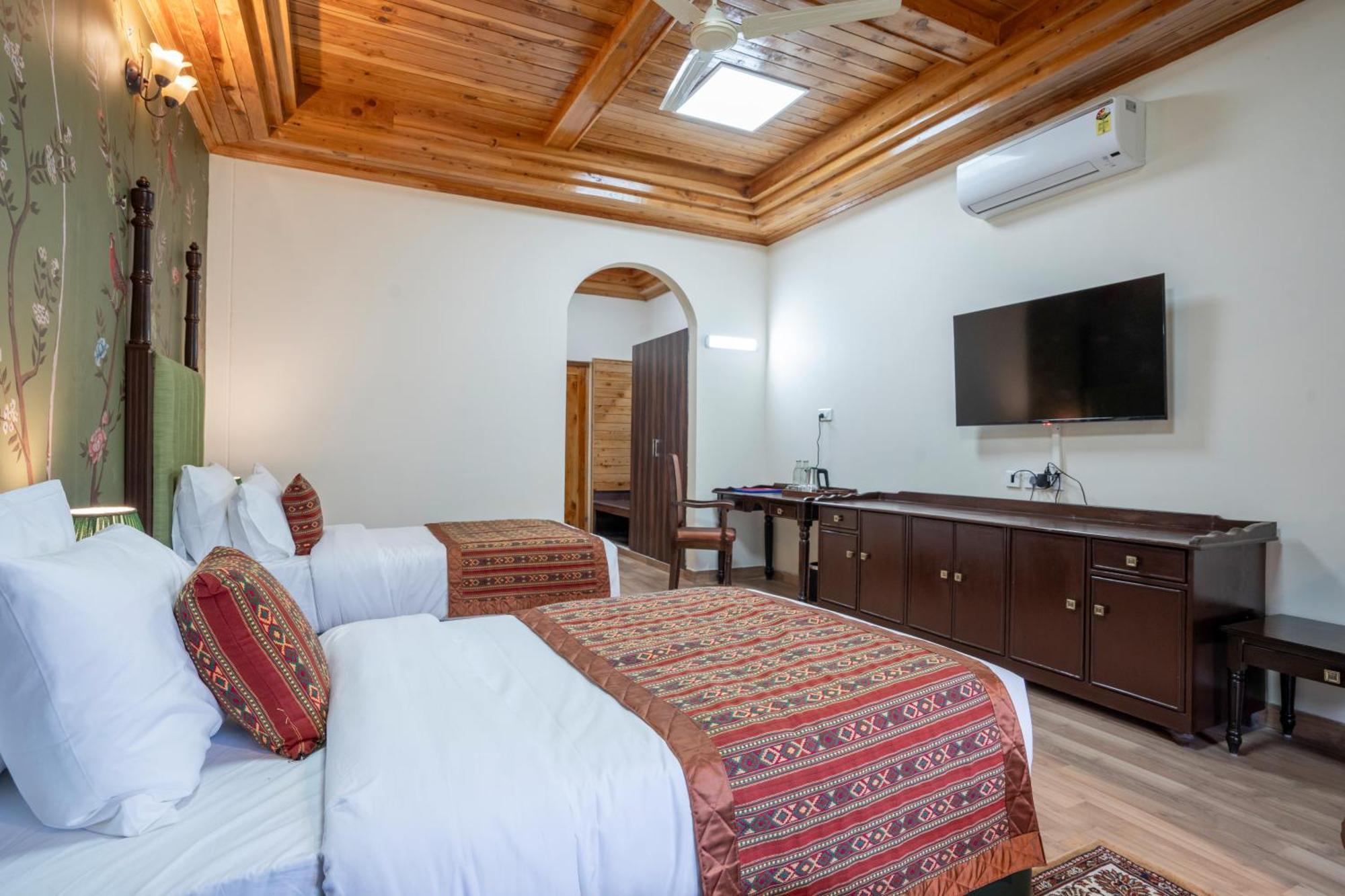 Hotel Devlok Himachal Swarg By Beas - Your Gateway To Heaven Baragrān Exterior foto