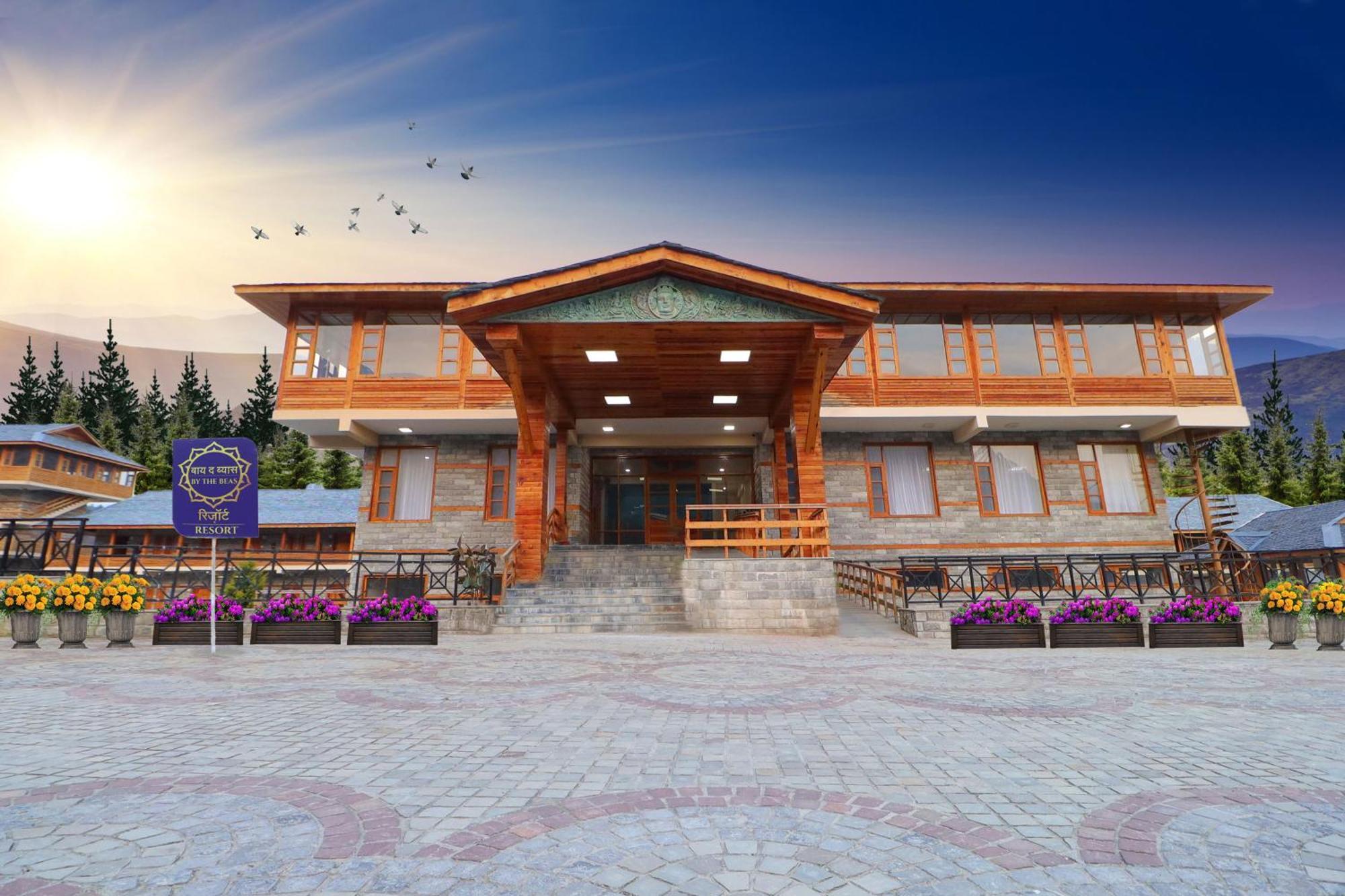 Hotel Devlok Himachal Swarg By Beas - Your Gateway To Heaven Baragrān Exterior foto